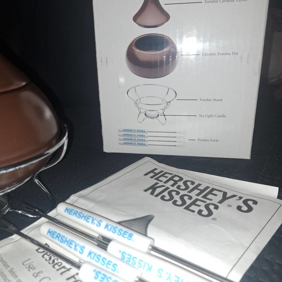 NIB-DARLING Dinner Party FUN! Ceramic Hersheys Dessert Fondue SET - Picture 3 of 6